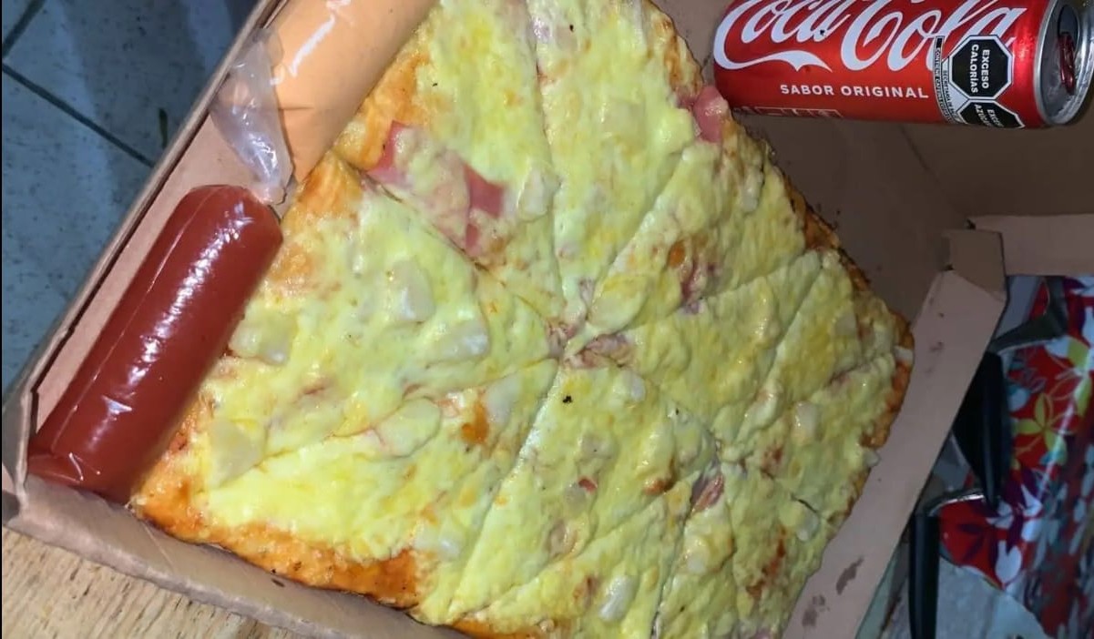 Pizza Hawaiana